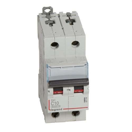 DX3 2P 10A C-käyrä 6/10kA johdonsuojakatkaisija viitenumerolla 407798 brändiltä LEGRAND