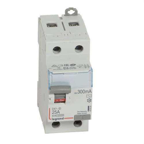 DX3 Erokatkaisija 2P 25A 300mA Luokka AC viitenumerolla 411524 brändiltä LEGRAND