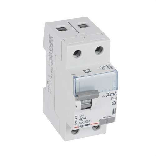 TX3 2P 40A 30mA AC-luokan vikavirtasuojakytkin viitenumerolla 403033 brändiltä LEGRAND