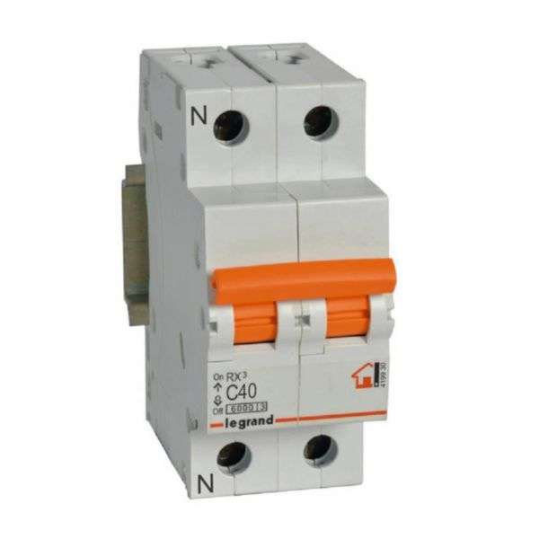 Johdonsuojakatkaisija RX³ - 1P+N - 230V~ - 40A - C-käyrä viitenumerolla 419930 brändiltä LEGRAND