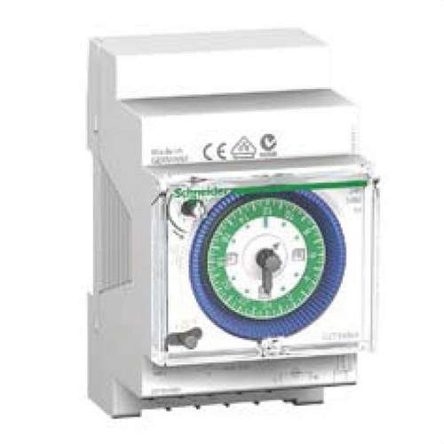 Analoginen ajastinkytkin IH 24H 3 moduulilla SRM 1C-16A viitenumerolla CCT16364 brändiltä SCHNEIDER ELECTRIC