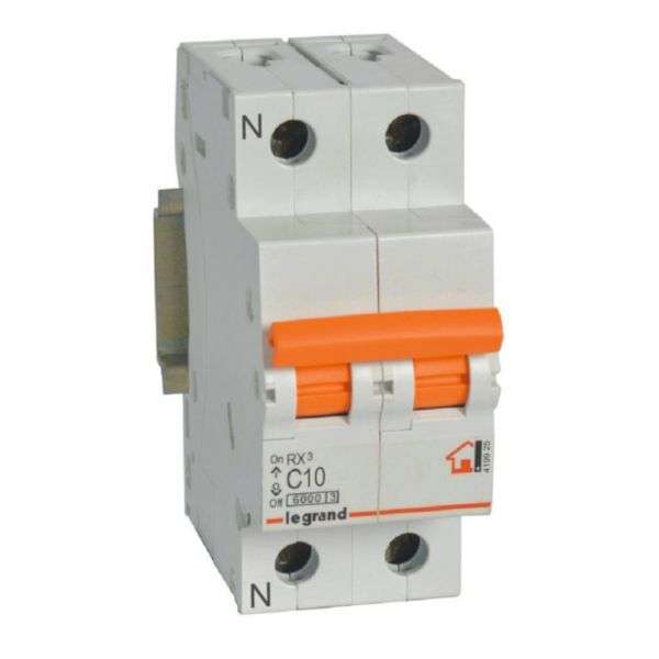 Automaattinen katkaisija RX³ - 1P+N - 230V~ - 10A - C-käyrä viitenumerolla 419925 brändiltä LEGRAND