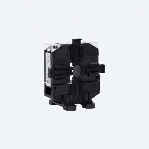 Virranmuunnin TQ-6 200/5A viitenumerolla M74026. brändiltä CIRCUTOR