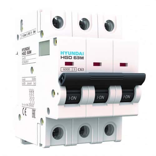 Magnetoterminen STD 4P 10kA 40A C STD viitenumerolla HGD63-P4P040C brändiltä HYUNDAI