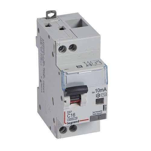 DX3-erokytkin P+N 10mA C16 viitenumerolla 410781 brändiltä LEGRAND