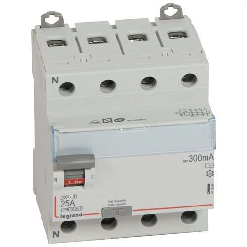 DX3 Differentiaali 4P 25A 300mA Luokka AC viitenumerolla 411664 brändiltä LEGRAND