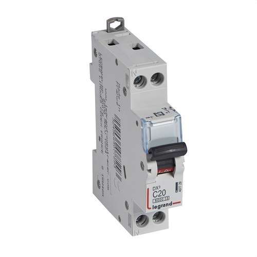 DX3-lämpökatkaisija 1P+N 20A Käyrä C 6/10kA viitenumerolla 407729 brändiltä LEGRAND