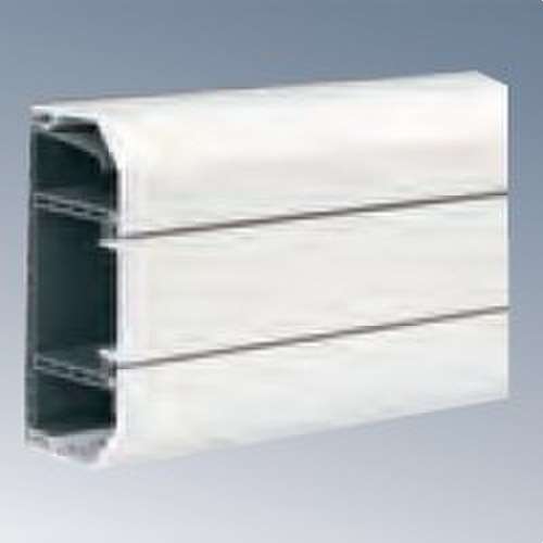 Säädettävä sisäkulma CABLOMAX 130x55mm viitenumerolla TKA003210/9 brändiltä SIMON