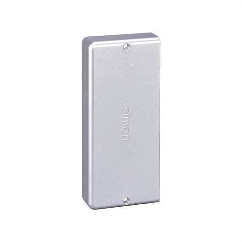 Loppupää 130x55mm maalattua alumiinia viitenumerolla TKA1305502/8 brändiltä SIMON