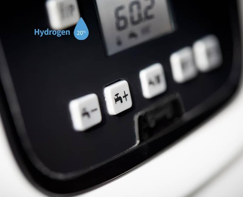 Baxi PLATINUM COMPACT 26/26 F ECO -kondenssikattila, jossa savupiippu 60/100 viitenumerolla 7725724 brändiltä BAXI