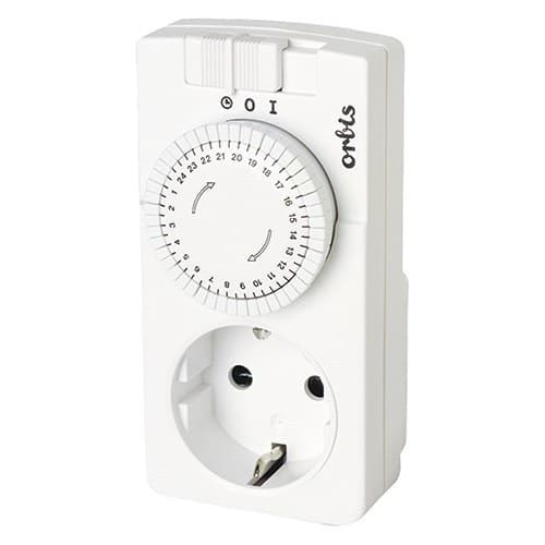 Pistokkeellinen ajastin D T-15 PÄIVITTÄINEN ILMAN VARAUSTA.230V 3500W ESF.30 MIN viitenumerolla OB162232 brändiltä ORBIS